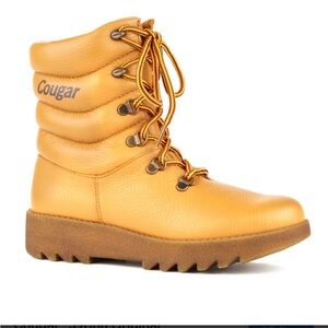Cougar Original 39068 Pillow Boot. Women’s size 7